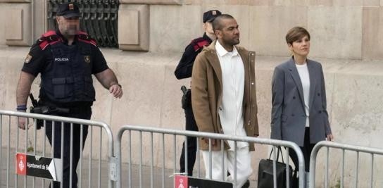  西媒：阿爾維斯要求對性侵受害者進行新的心理評估，被法院駁回