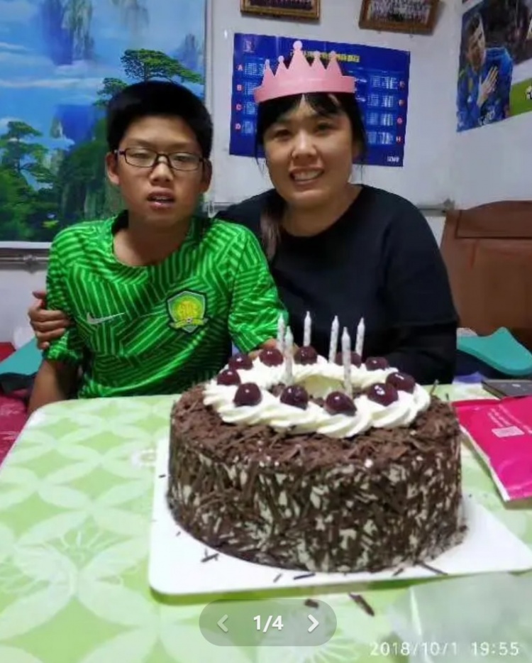  郭嘉璇母親曬照悼念兒子：璇兒生日快樂，希望天堂幸福