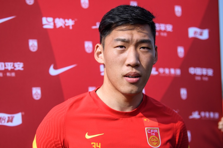  北青體育：朱辰杰是否以“面具人”形象出戰(zhàn)18強賽，仍需多方溝通