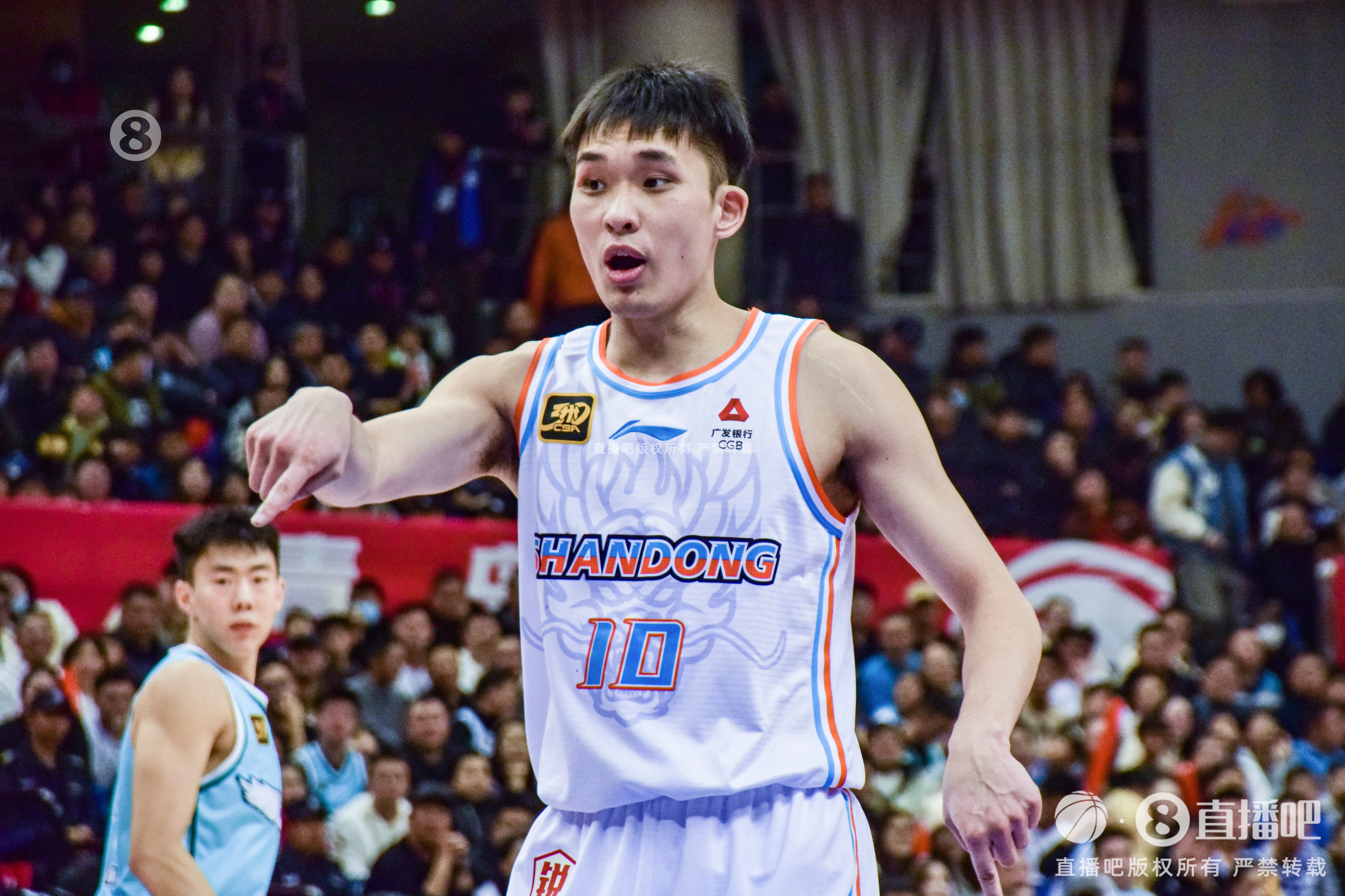  攻防俱佳！狀元秀謝智杰7中5拿到16分3板3助5斷 三分3中3