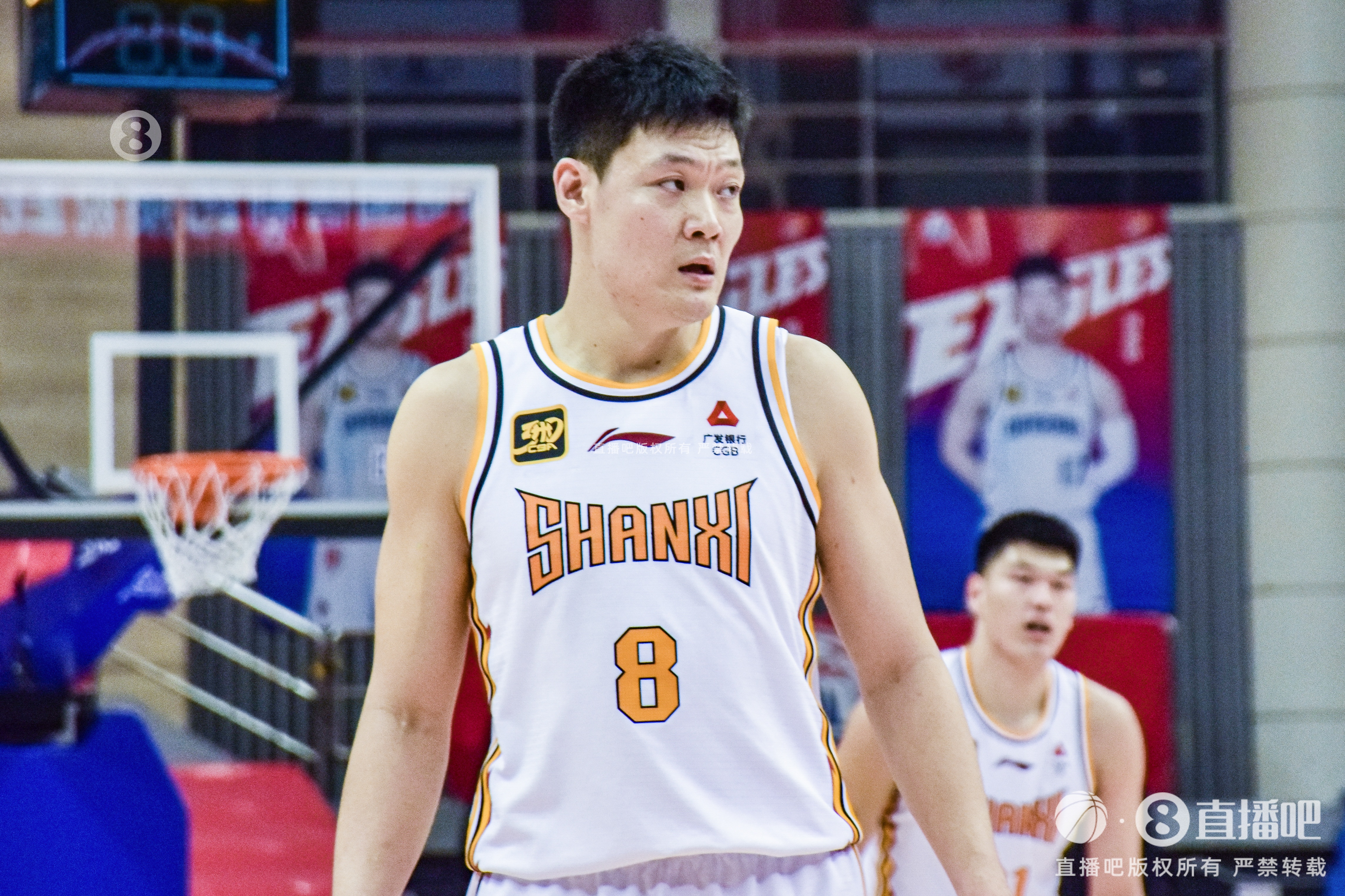  就你還正常！張寧半場8中5拿到10分2板2助