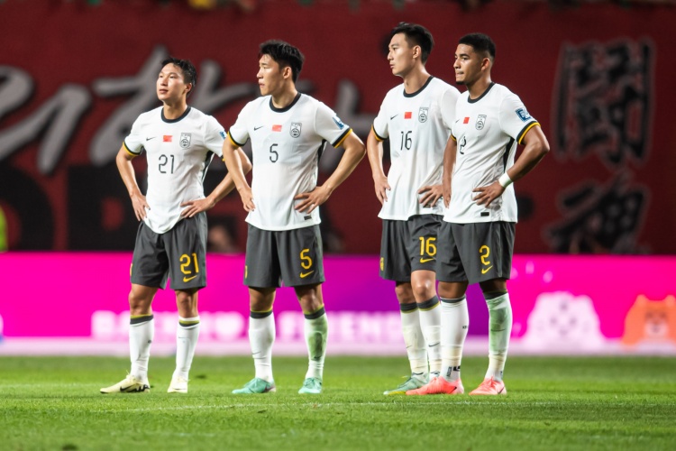  誰搭檔蔣光太？國足前兩場中衛(wèi)組合受傷，戰(zhàn)沙&澳后防需調整？
