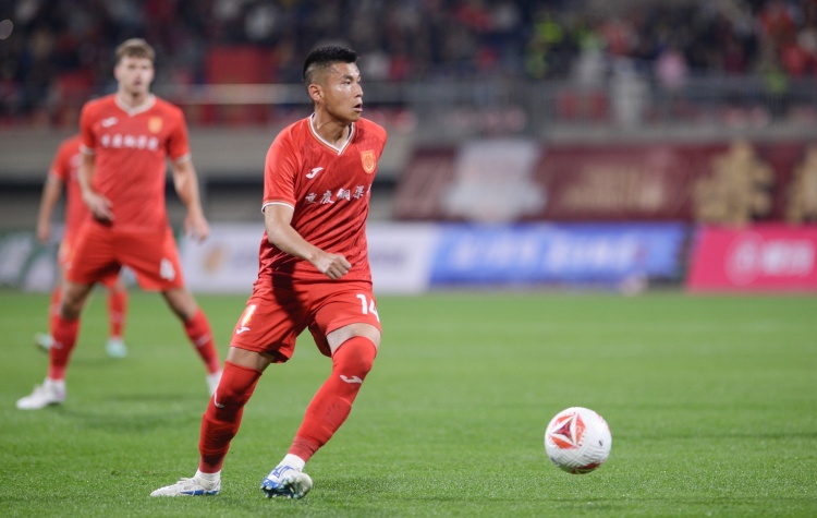  重慶銅梁龍官方：程燁桐傷缺2-3周，黃希揚傷缺1周